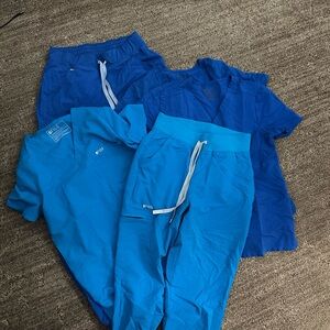 Figs Vibrant Blue Scrub Ensemble